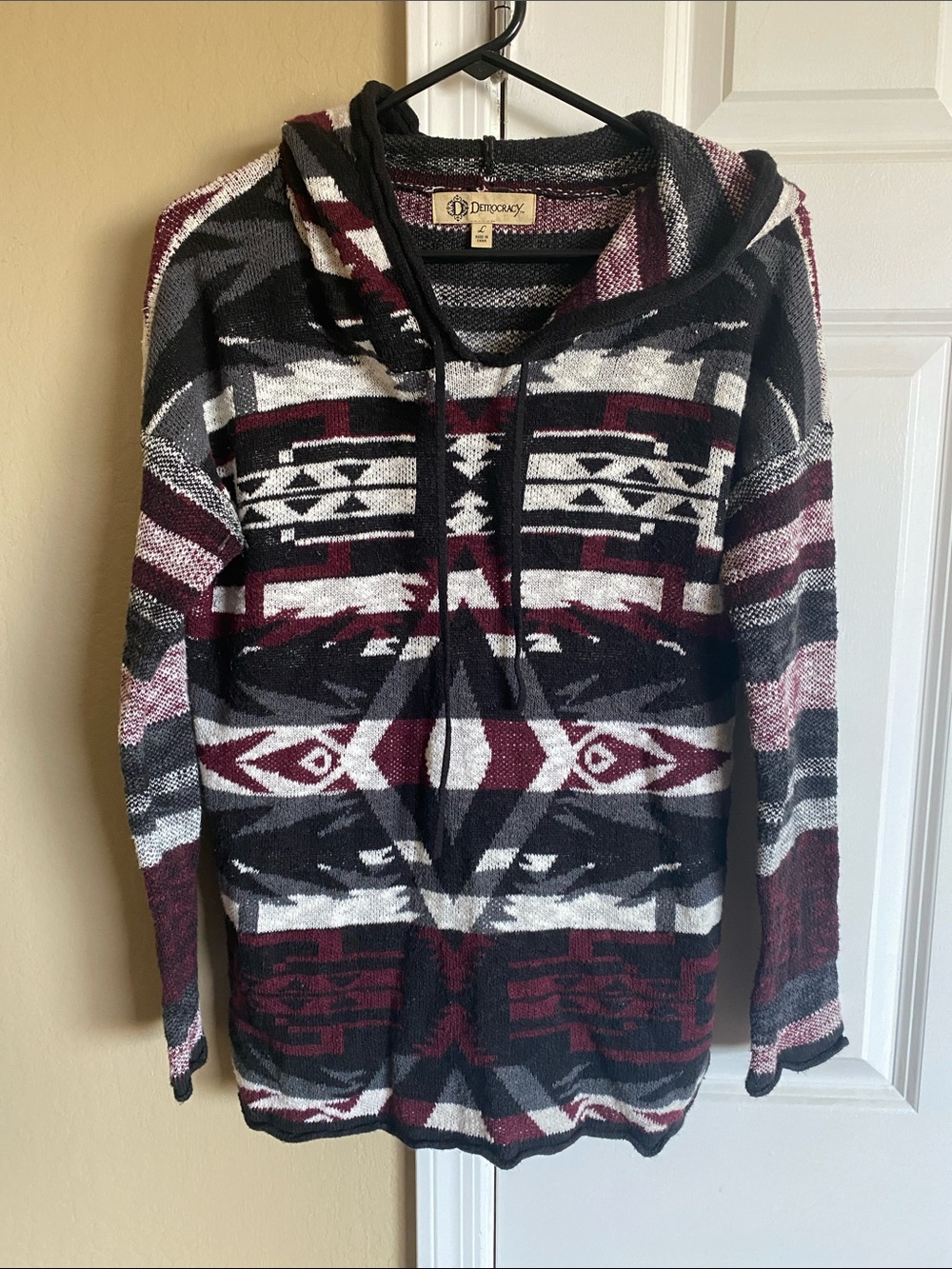 Democracy Boho Southwestern Hooded Pullover Sweater Large